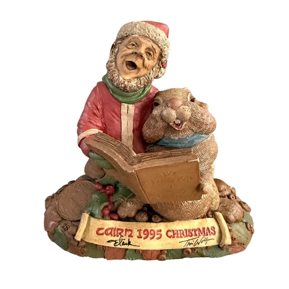 Tom Clark & Tim Wolfe Cairn Christmas 1995 Gnome with Rabbit Figurine #6314.